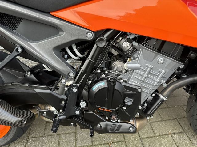 ktm - 990-duke