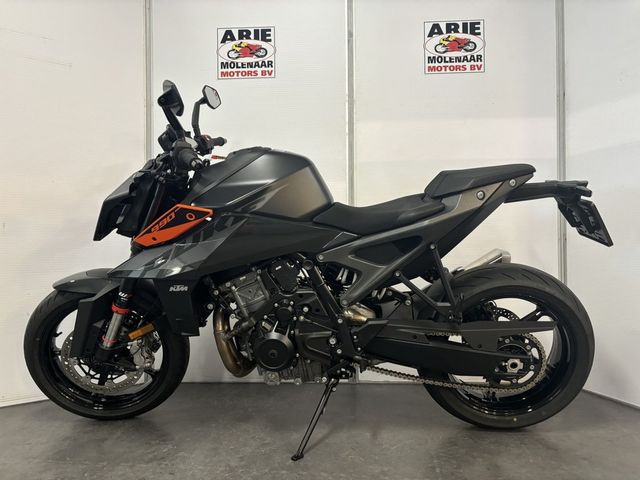 ktm - 990-duke