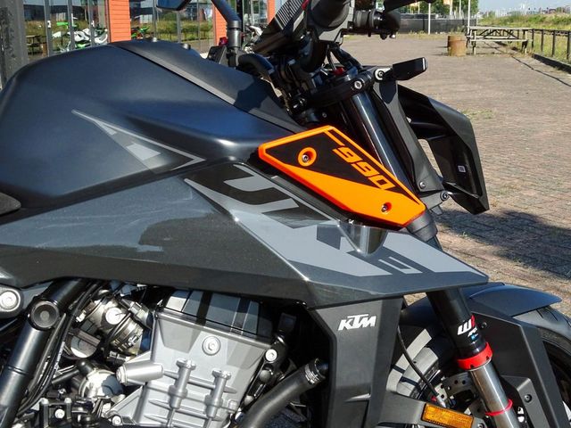 ktm - 990-duke