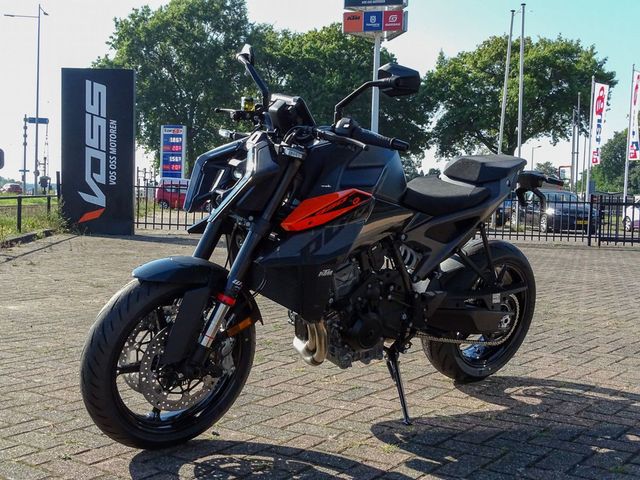 ktm - 990-duke