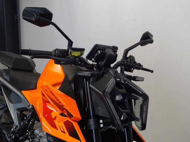 ktm - 990-duke