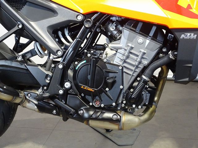 ktm - 990-duke