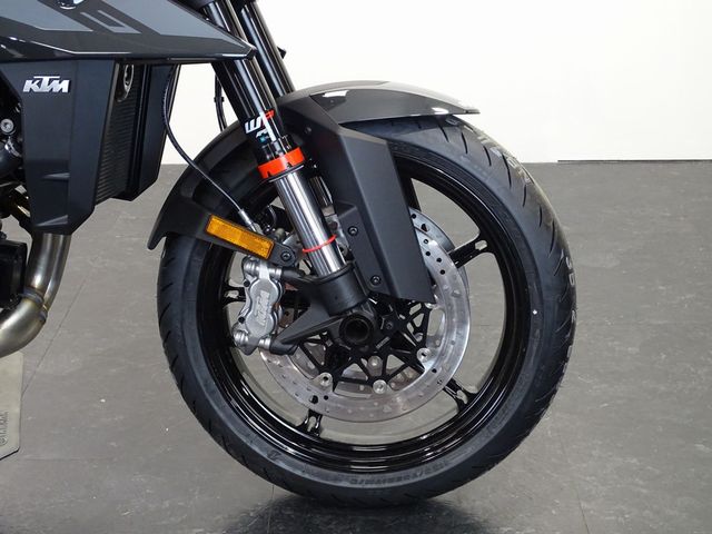 ktm - 990-duke