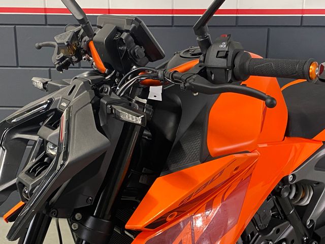 ktm - 990-duke
