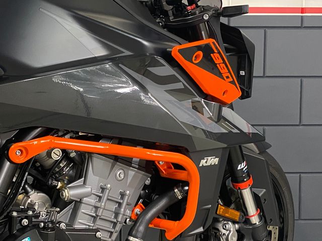ktm - 990-duke