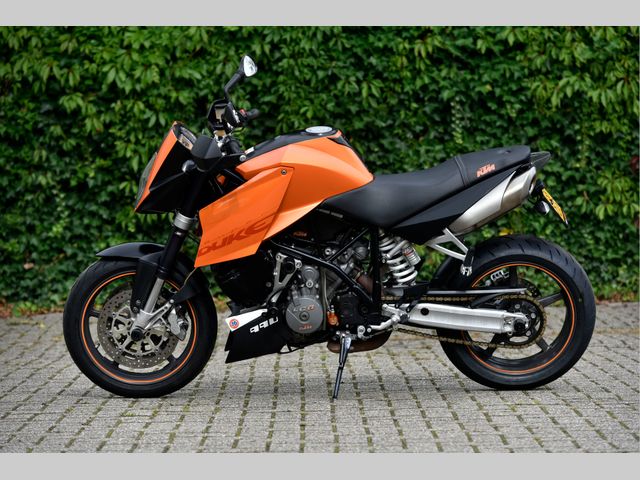 ktm - 990-super-duke