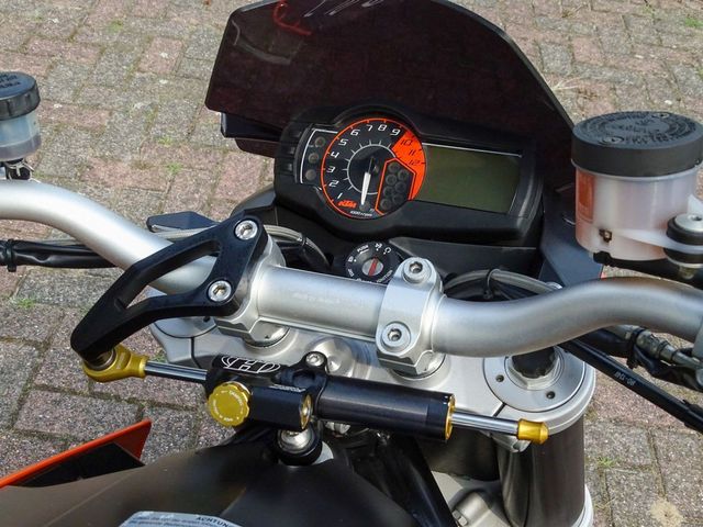 ktm - 990-super-duke