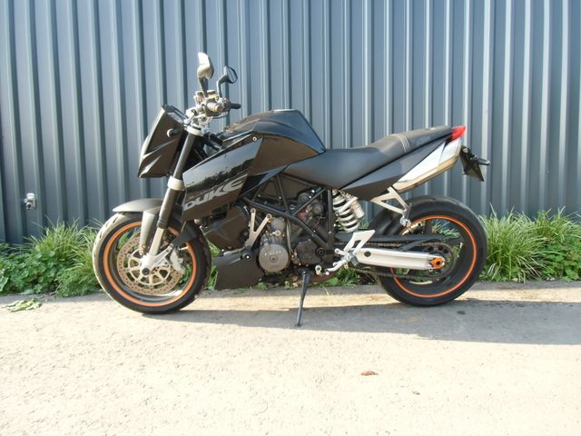 ktm - 990-super-duke