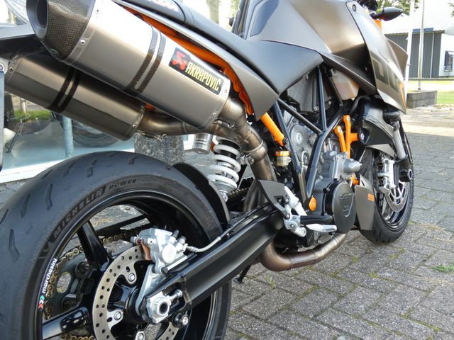 ktm - 990-super-duke