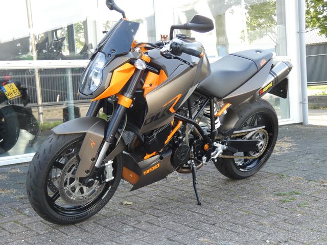 ktm - 990-super-duke