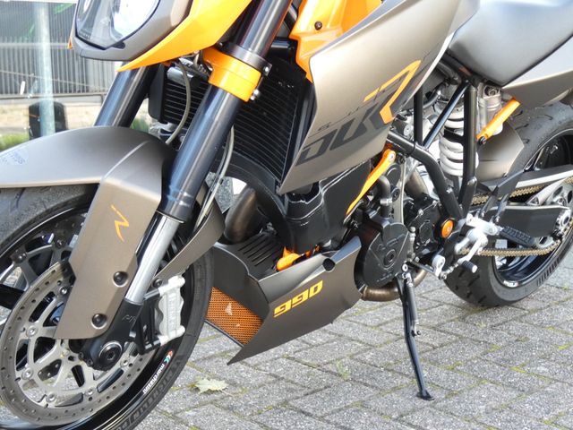 ktm - 990-super-duke