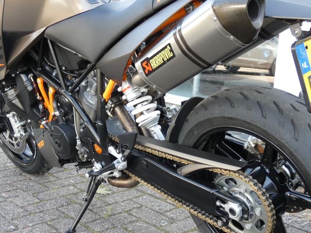 ktm - 990-super-duke