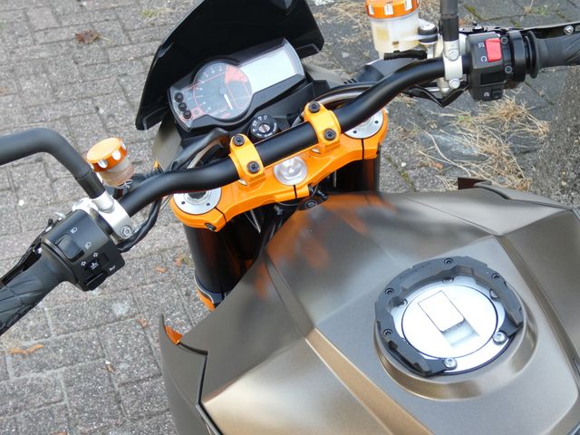 ktm - 990-super-duke