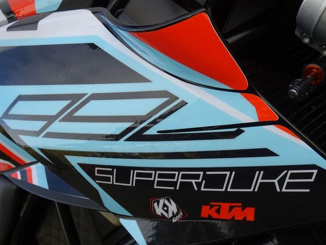 ktm - 990-super-duke