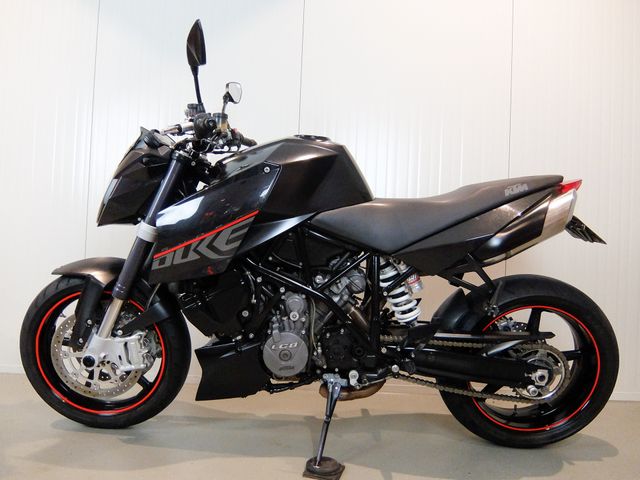 ktm - 990-super-duke