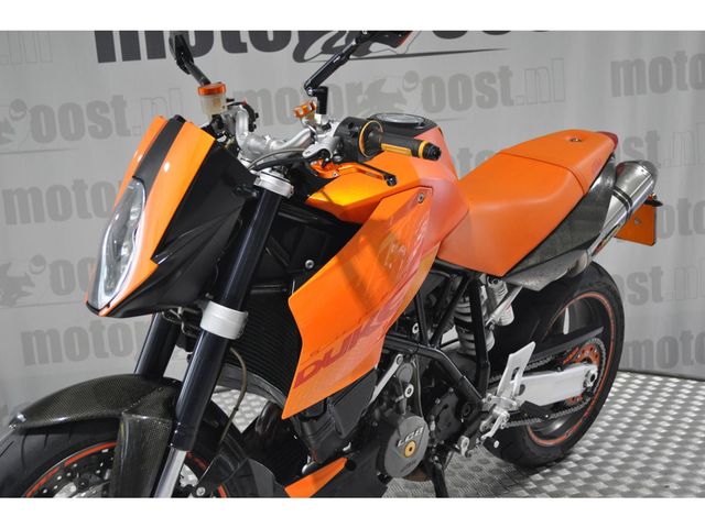 ktm - 990-super-duke