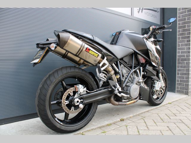 ktm - 990-super-duke