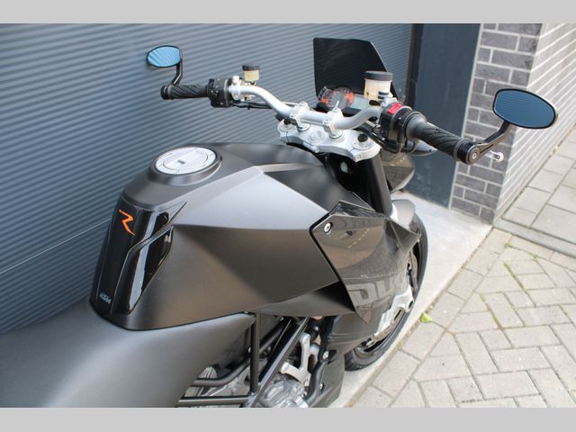 ktm - 990-super-duke