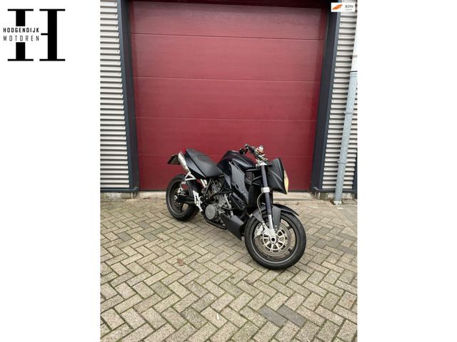 ktm - 990-super-duke