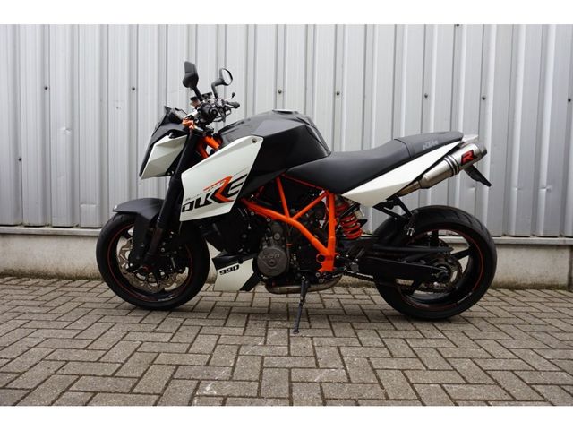 ktm - 990-super-duke-r