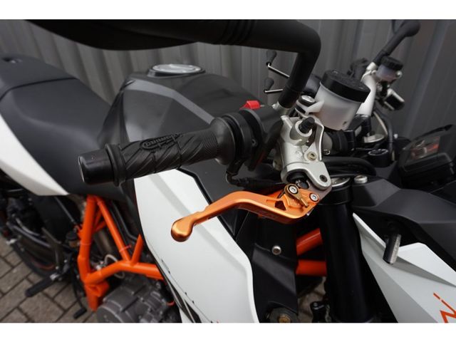 ktm - 990-super-duke-r