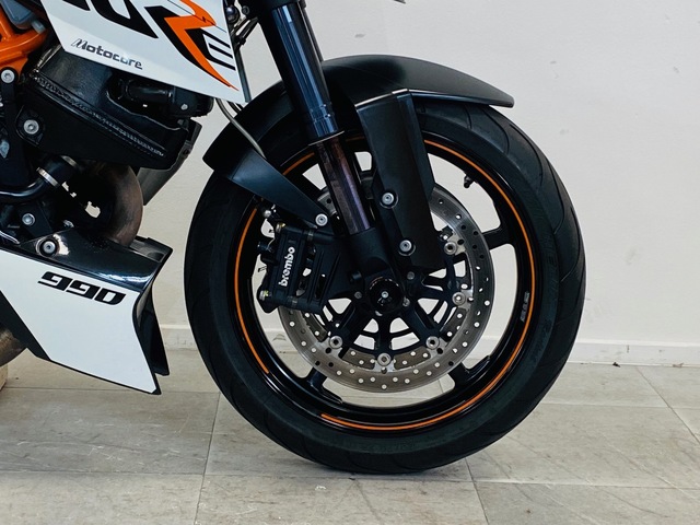 ktm - 990-super-duke-r