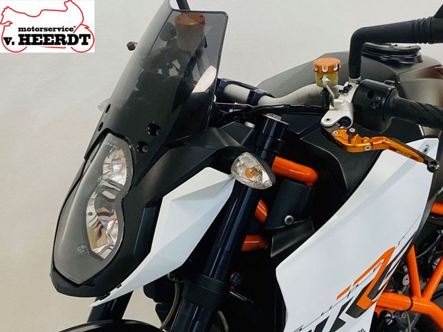 ktm - 990-super-duke-r