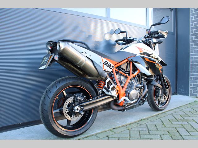 ktm - 990-supermoto-r