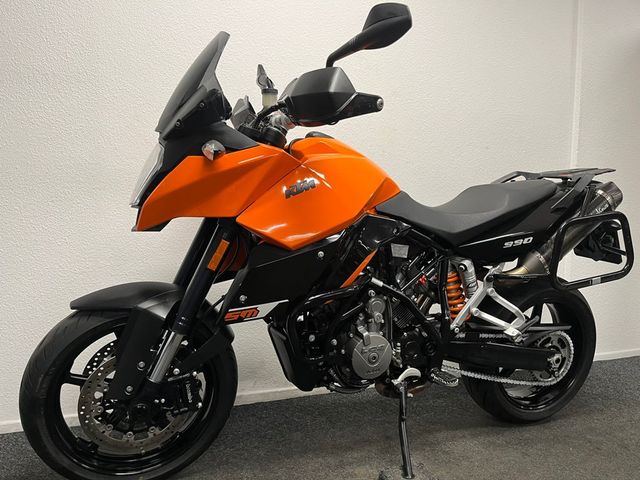 ktm - 990-supermoto-t