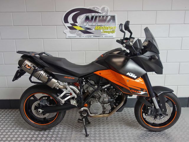 ktm - 990-supermoto-t