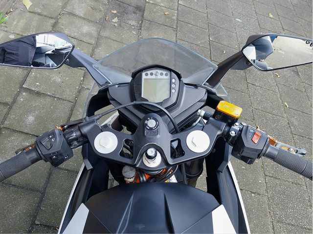 ktm - rc-390