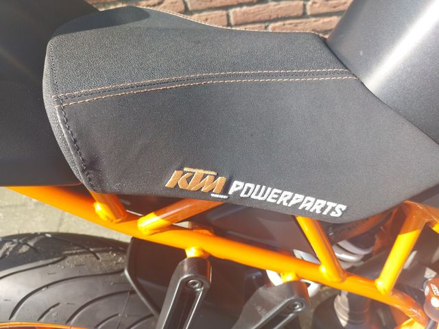 ktm - rc-390