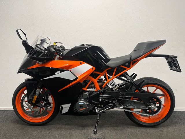 ktm - rc-390