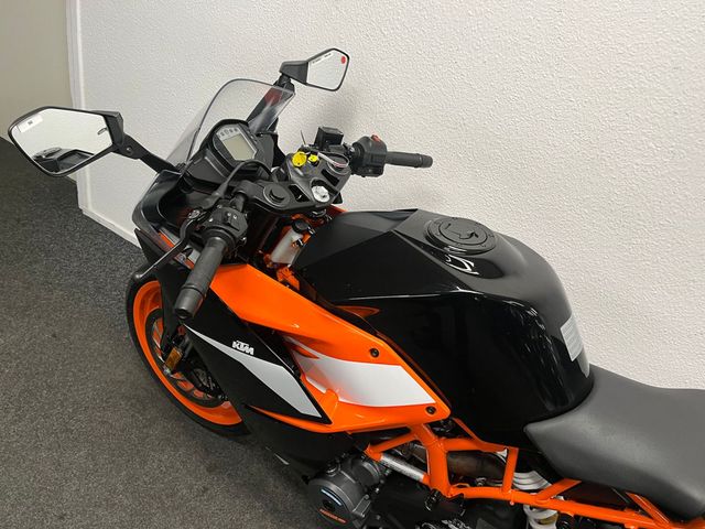 ktm - rc-390