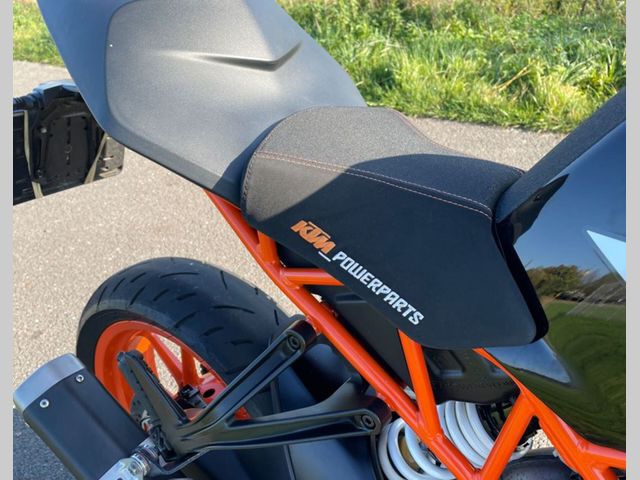 ktm - rc-390