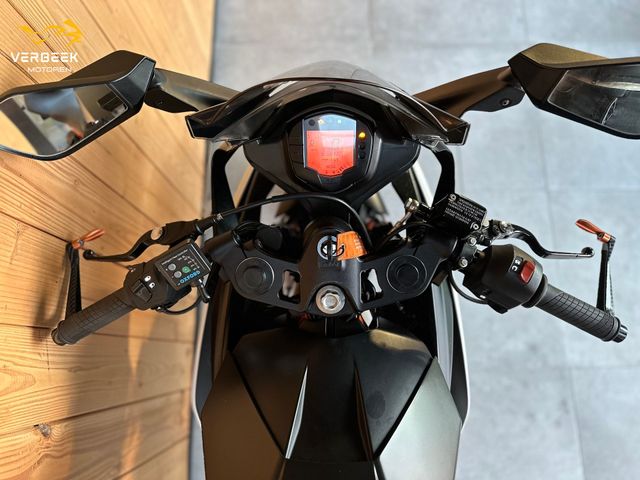 ktm - rc-390