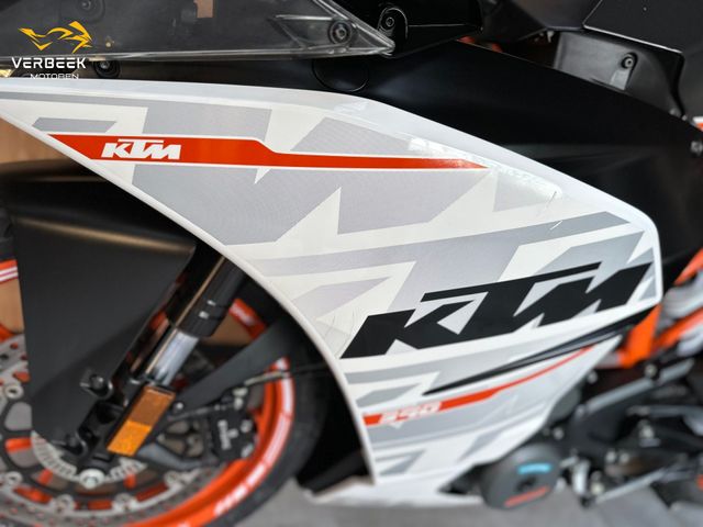 ktm - rc-390