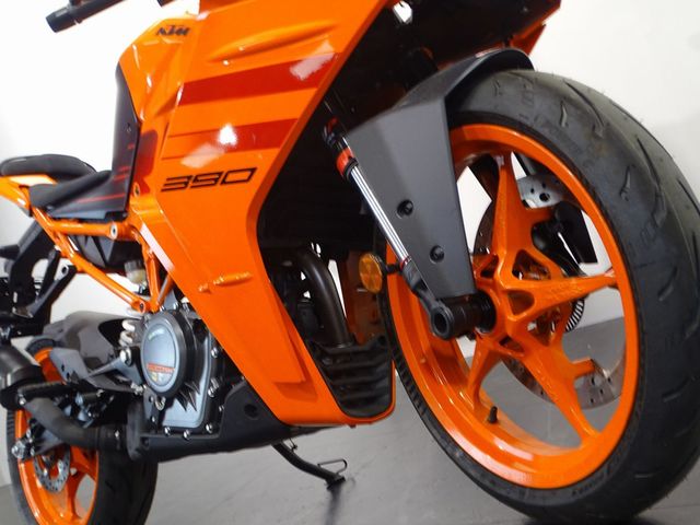 ktm - rc-390