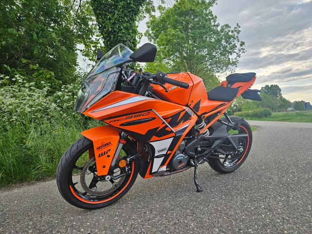 ktm - rc-390