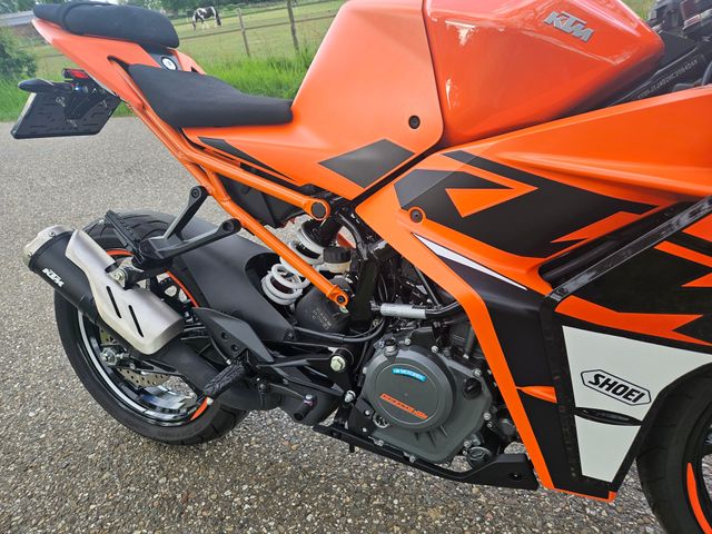 ktm - rc-390