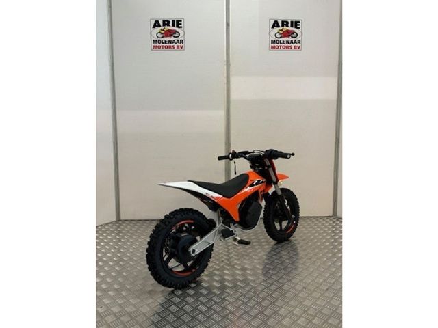 ktm - sx-e3