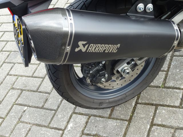 kymco - ak-550