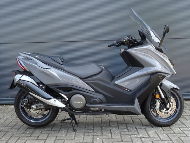 kymco - ak-550