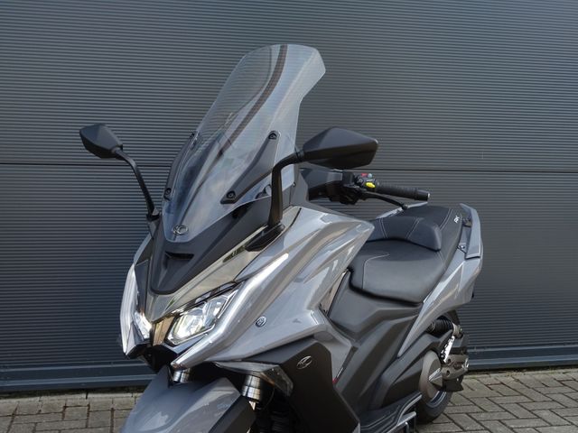 kymco - ak-550