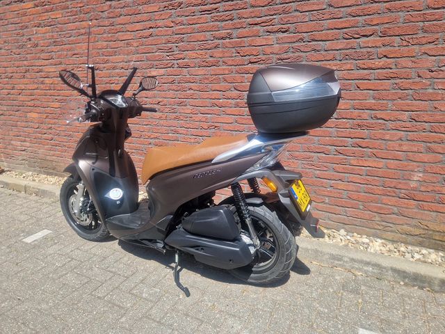 kymco - new-people-s-200i-abs