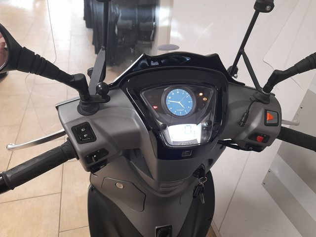 kymco - people-s-300i