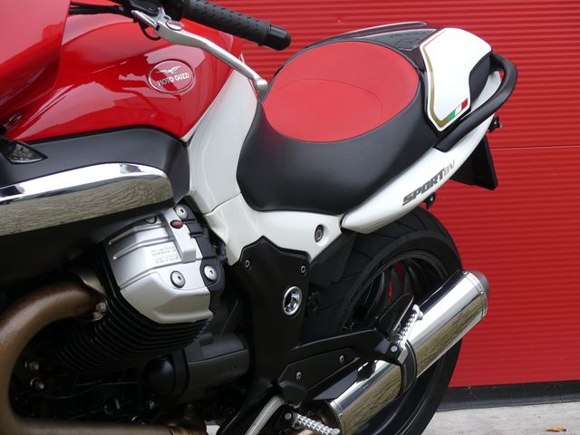 moto-guzzi - 1200-sport-corsa