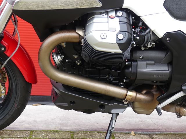 moto-guzzi - 1200-sport-corsa