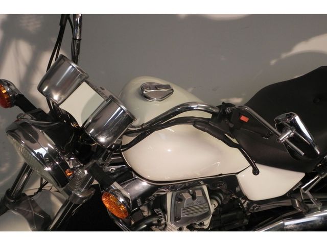 moto-guzzi - 750-nevada