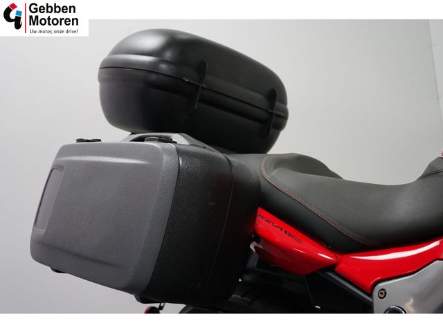moto-guzzi - breva-1100